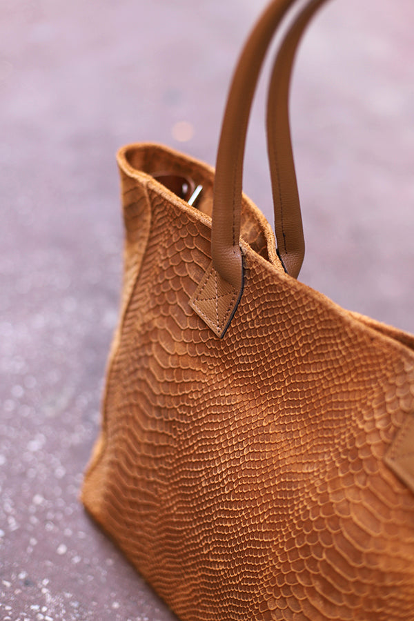 Sac à main beige effet croco en cuir