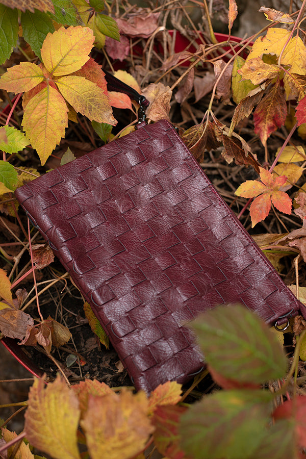 Pochette marron esprit ''cannage''